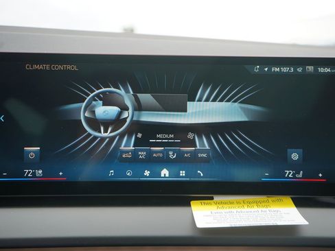 Used 2025 BMW X3 xDrive30i w/ Premium Package image 17