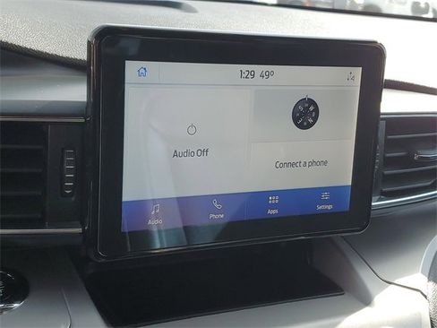 Used 2020 Ford Explorer XLT w/ Equipment Group 202A image 18