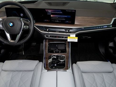 New 2026 BMW X5 xDrive40i w/ Climate Comfort Package image 39