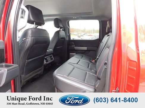 Used 2024 Ford F250 Lariat w/ Black Appearance Package image 28