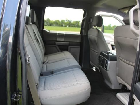 Used 2015 Ford F150 XLT w/ Equipment Group 302A Luxury AWD/4WD image 22