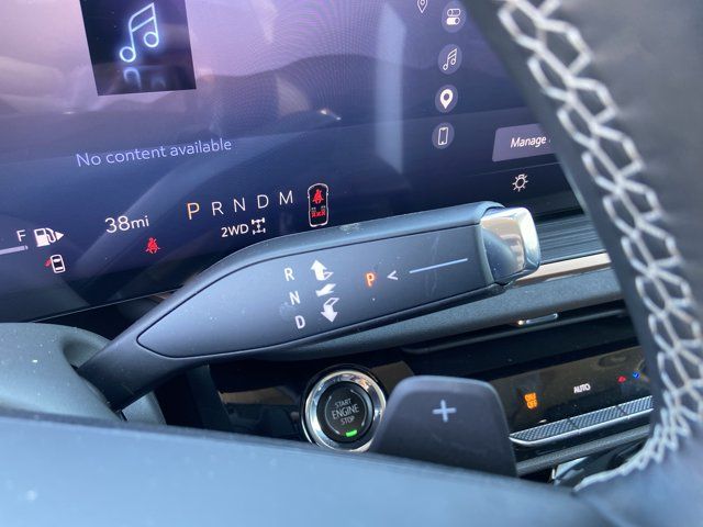 Used 2025 Buick Envision Sport Touring AWD/4WD image 25
