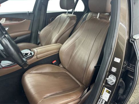 Used 2017 Mercedes-Benz E 300 image 13
