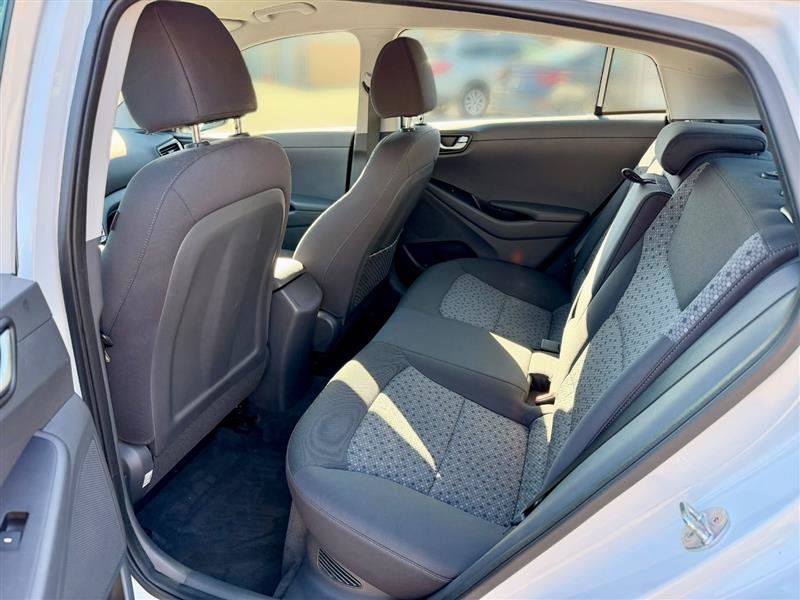 Used 2017 Hyundai Ioniq SEL FWD image 11