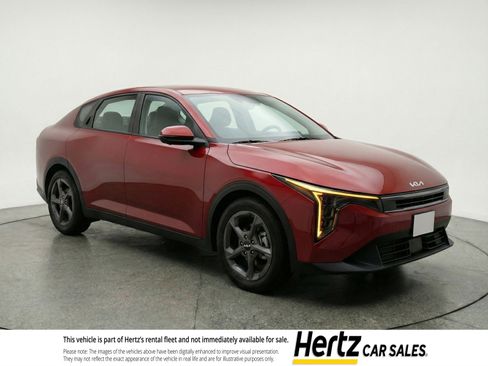Used 2025 Kia K4 FWD image 1