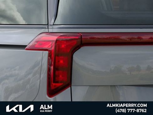 New 2026 Kia Carnival SX FWD image 11