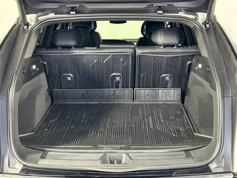 Used 2024 Cadillac Lyriq Luxury w/ LPO, Floor Liner Package AWD/4WD image 14