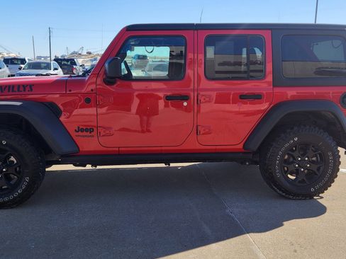Used 2021 Jeep Wrangler Unlimited Sport image 5