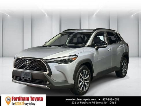 Certified 2025 Toyota Corolla Cross XLE AWD/4WD image 7