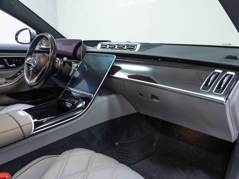 Used 2024 Mercedes-Benz Maybach S 680 4MATIC image 32