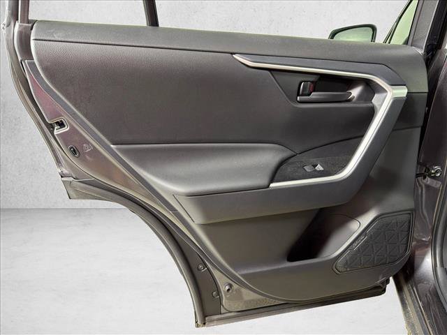Used 2024 Toyota RAV4 LE FWD image 21