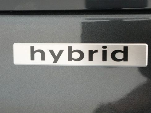 New 2025 Hyundai Sonata Limited image 18