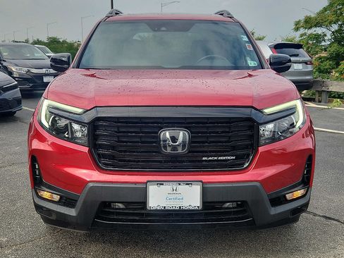 Certified 2024 Honda Passport Black Edition image 2