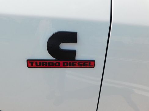 Used 2023 RAM 2500 Tradesman AWD/4WD image 7