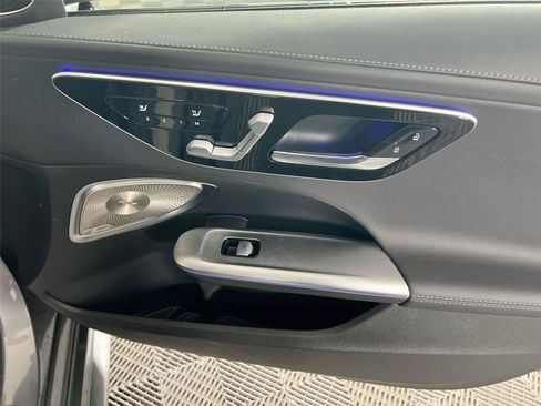 Certified 2025 Mercedes-Benz C 300 4MATIC Sedan image 29