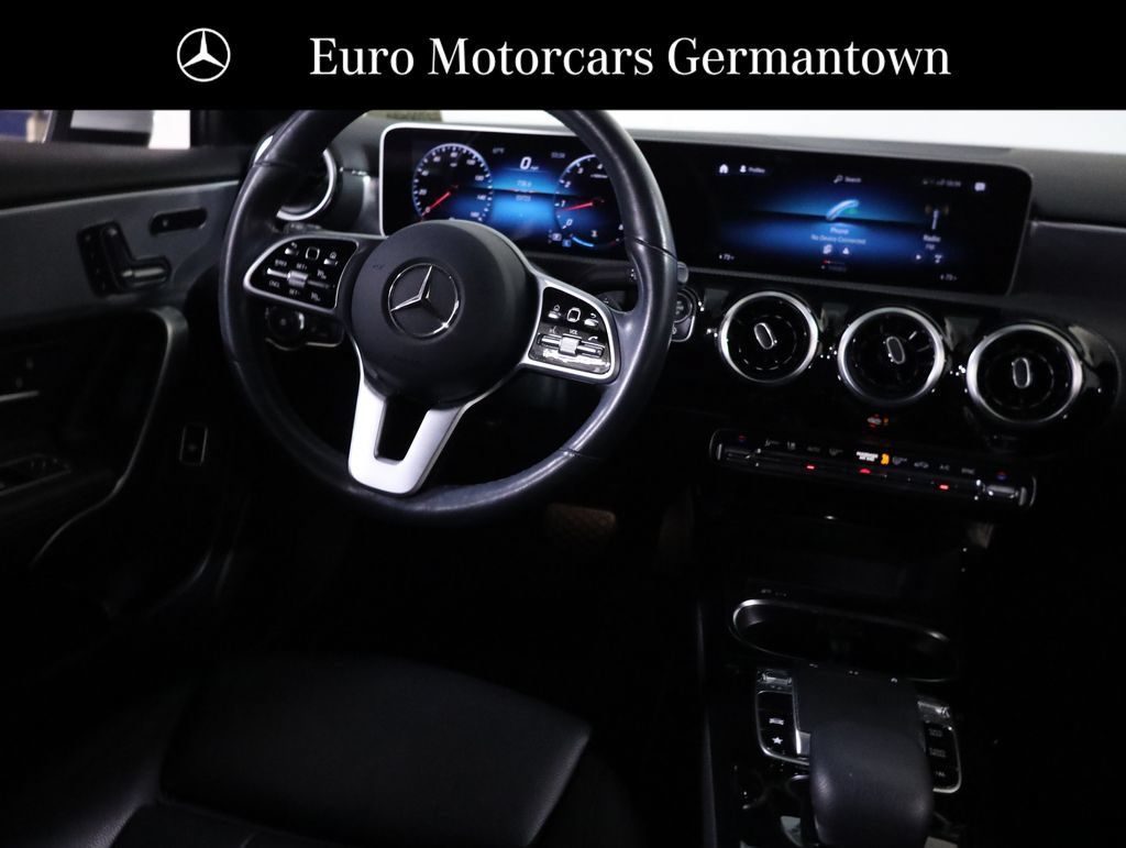 Used 2020 Mercedes-Benz A 220 4MATIC image 37