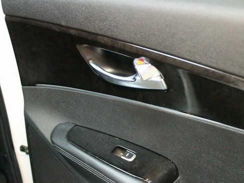 Used 2016 Kia Sorento EX image 13