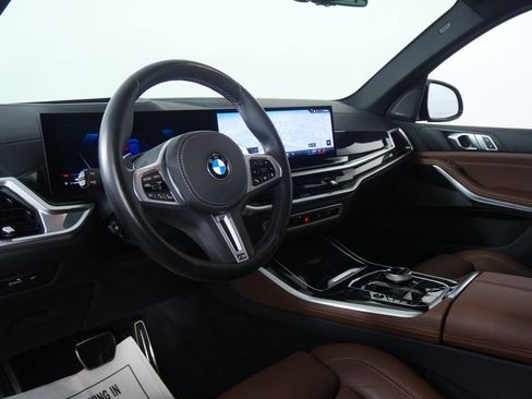 Certified 2026 BMW X5 M60i AWD/4WD image 13
