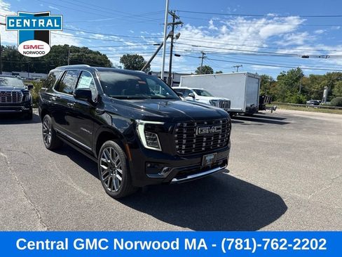 New 2026 GMC Yukon Denali Ultimate AWD/4WD image 8