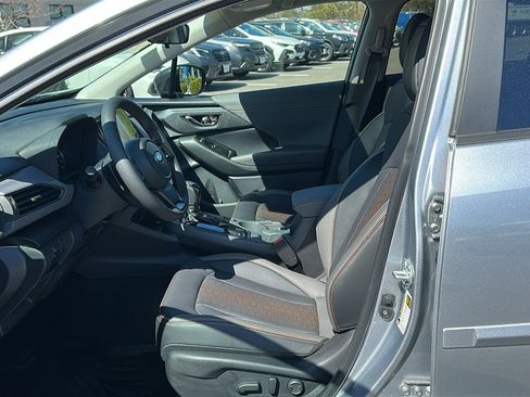 Certified 2025 Subaru Crosstrek 2.5i Limited AWD/4WD image 9