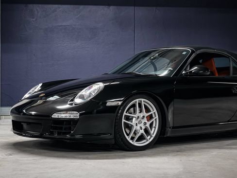 Used 2009 Porsche 911 Carrera S RWD image 33