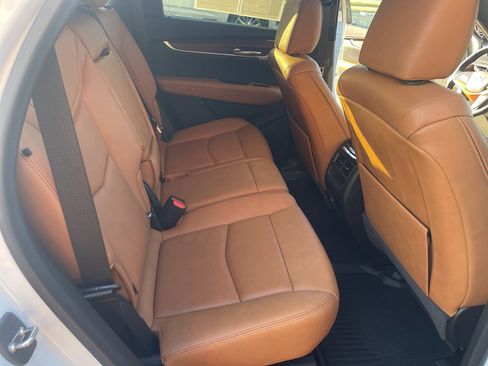 Used 2023 Cadillac XT5 Premium Luxury image 32