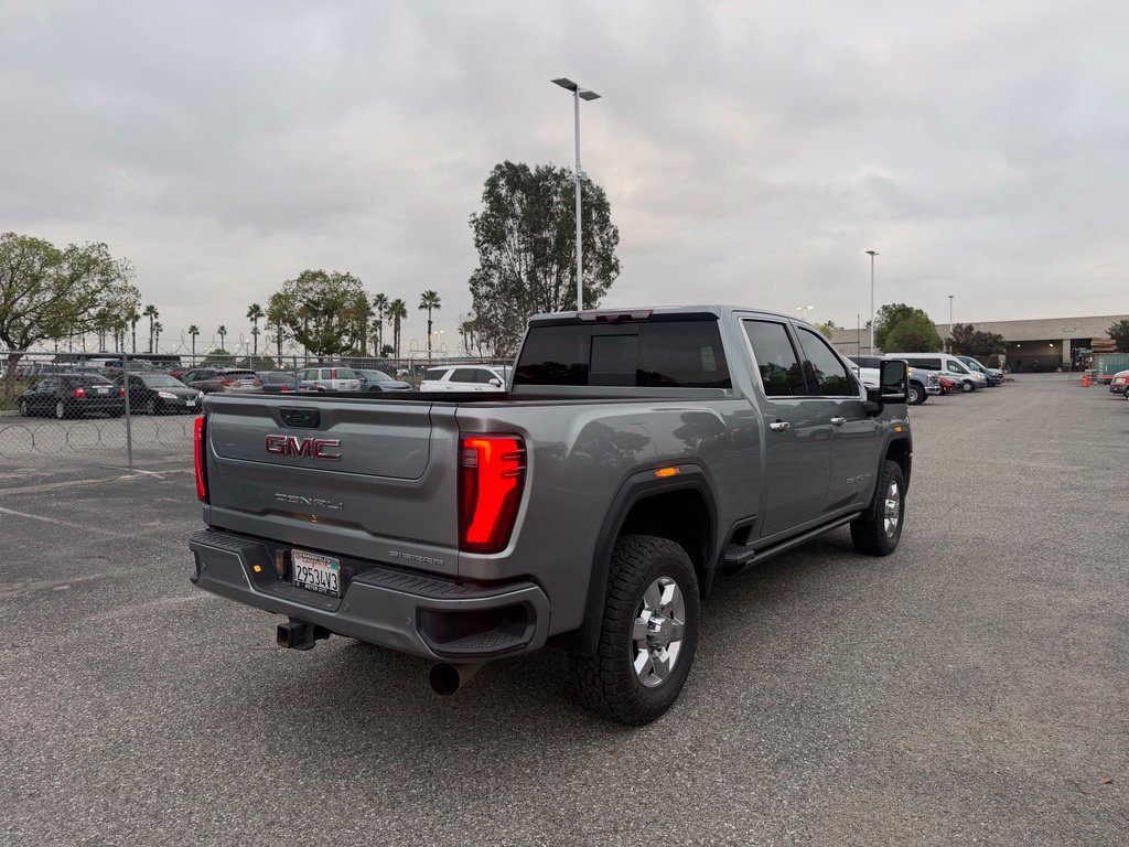 Used 2024 GMC Sierra 2500 Denali w/ Denali Reserve Package AWD/4WD image 3