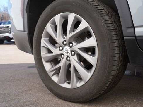 Used 2025 Buick Enclave Preferred image 31