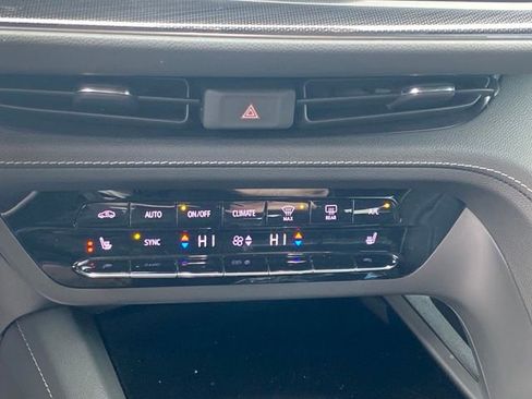 Certified 2023 Buick Envision Essence image 13