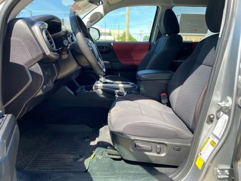 Certified 2023 Toyota Tacoma SR5 w/ Technology Package AWD/4WD image 13