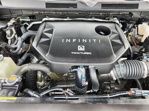 Certified 2025 INFINITI QX80 Pure AWD/4WD image 9