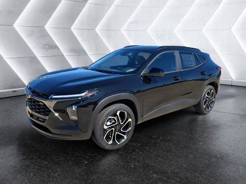 New 2026 Chevrolet Trax RS w/ Driver Confidence Package FWD image 1