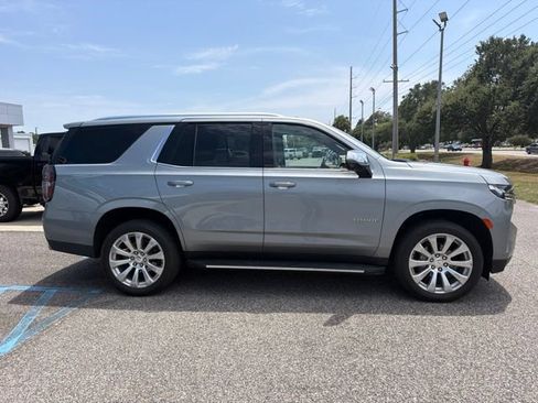 Used 2024 Chevrolet Tahoe Premier RWD image 4