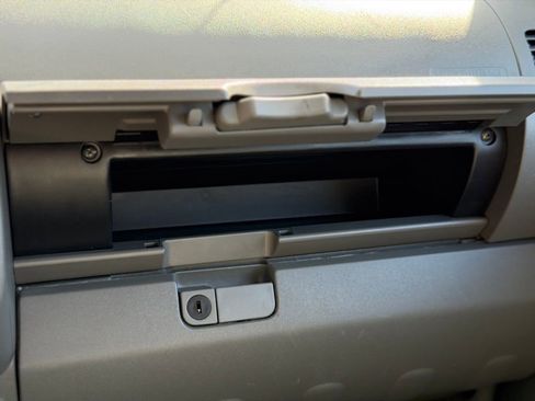 Used 2017 Nissan Frontier SV image 21