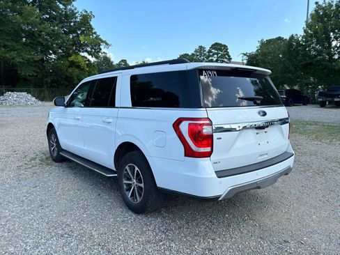 Used 2020 Ford Expedition Max XLT w/ Equipment Group 202A RWD image 3