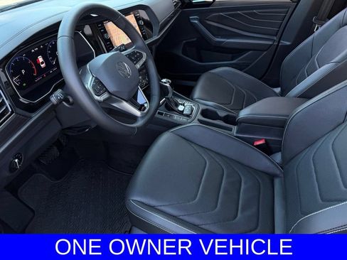 Used 2024 Volkswagen Jetta SEL FWD image 17