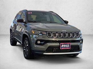 Used 2023 Jeep Compass Limited AWD/4WD video 3