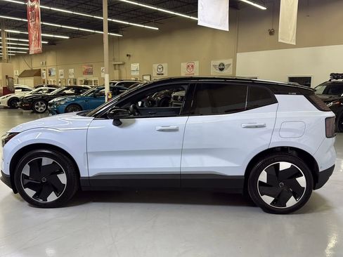 Used 2025 Volvo EX30 Ultra w/ Climate Package AWD/4WD image 6