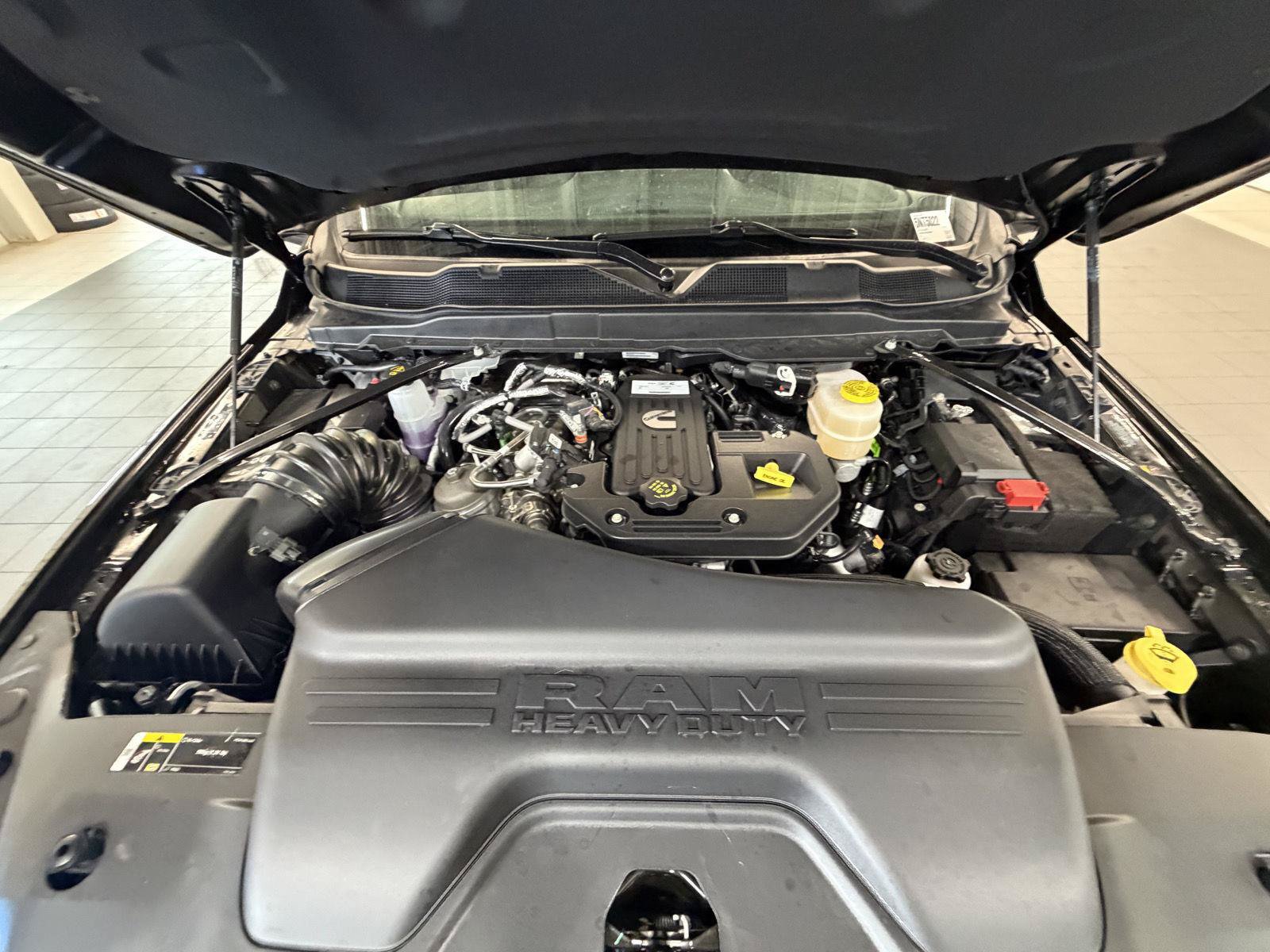 New 2027 RAM 3500 Big Horn AWD/4WD image 23