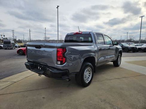 Used 2023 Chevrolet Colorado W/T image 9