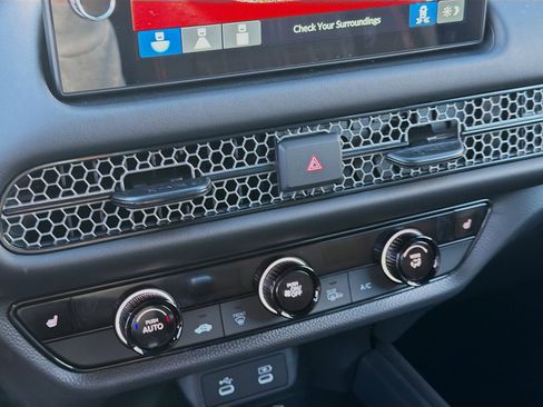 New 2026 Honda HR-V Sport image 14