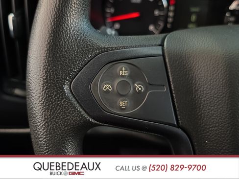 Used 2018 Chevrolet Silverado 1500 Custom image 15