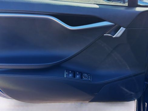 Used 2017 Tesla Model S 75D image 22