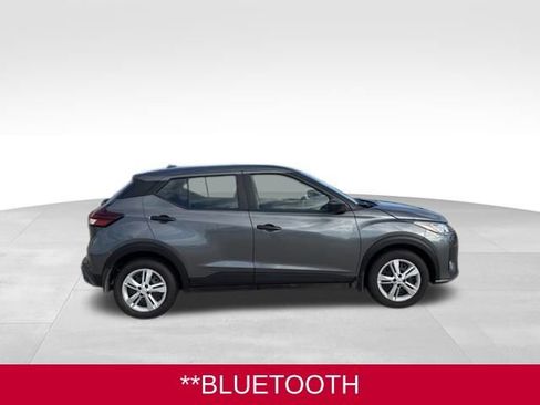 Certified 2025 Nissan Kicks Play S image 7