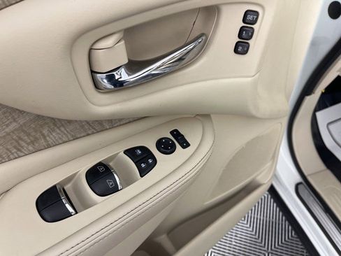 Used 2019 Nissan Murano SL w/ SL Technology Package image 28