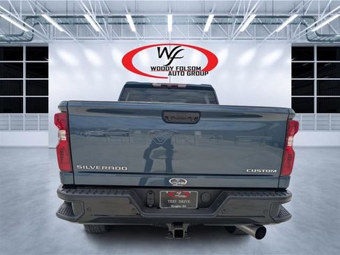 Used 2024 Chevrolet Silverado 2500 Custom w/ Custom Value Package AWD/4WD image 4