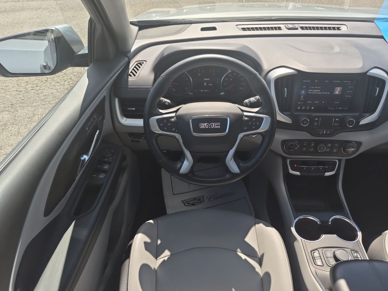Certified 2024 GMC Terrain SLT AWD/4WD image 19