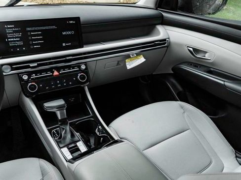 New 2026 Hyundai Tucson SEL image 25