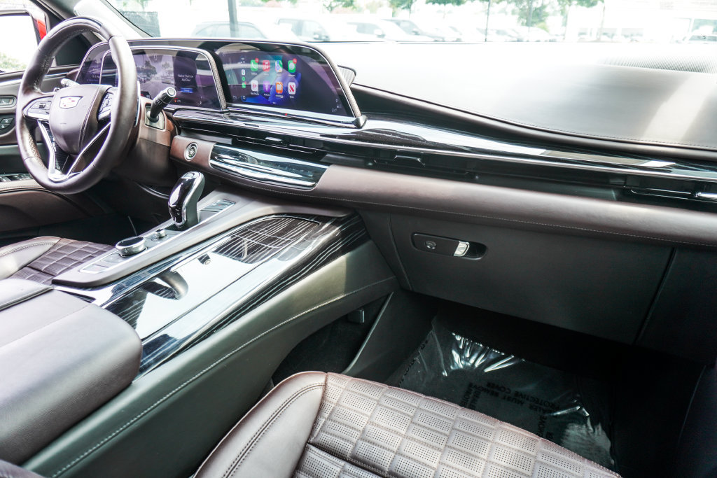 Used 2023 Cadillac Escalade V AWD/4WD image 13