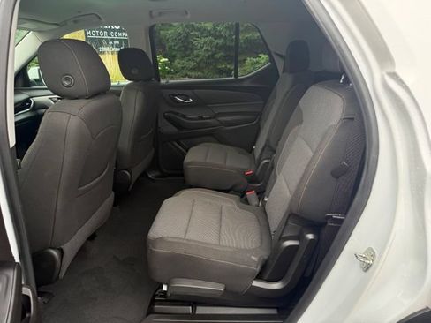 Used 2019 Chevrolet Traverse LT AWD/4WD image 7